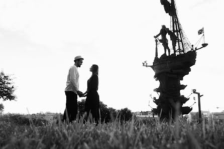 Photographe de mariage Sergey Chikharev (chikharev). Photo du 25 septembre 2016