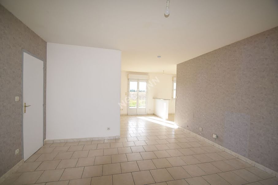 Vente maison 5 pièces 77 m² à Savigné-sous-le-Lude (72800), 117 914 €