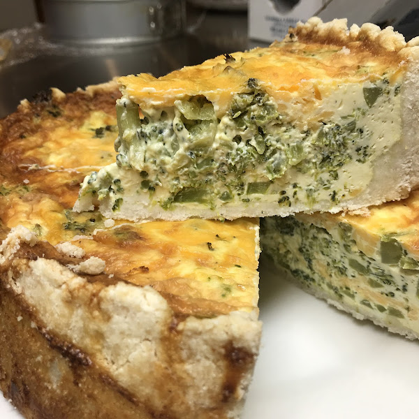 GF quiche’ is offered daily with one to two flavors available typically. Flavors include broccoli & cheddar, bacon & cheddar, sun dried tomato & spinach. Flavors change weekly.  made fresh every Wed.