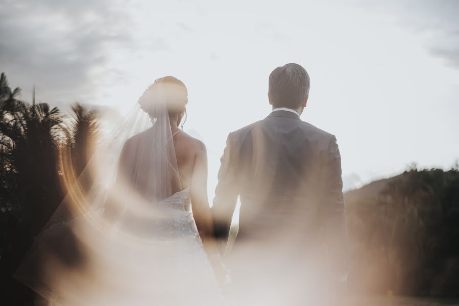 Fotografo di matrimoni Luis Soto (luisoto). Foto del 10 dicembre 2017