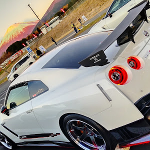 NISSAN GT-R R35