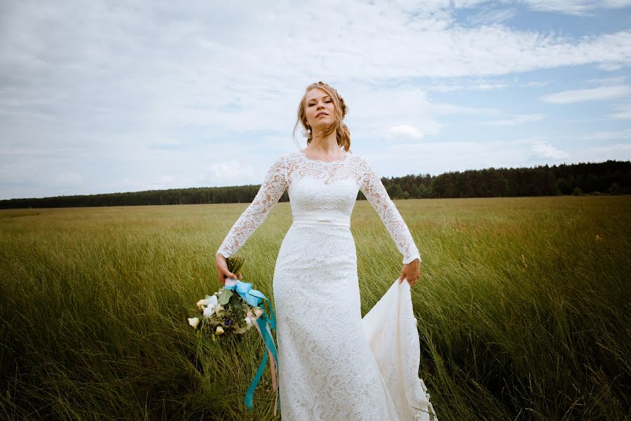 Wedding photographer Natalya Tolstova (magna). Photo of 19 April 2020