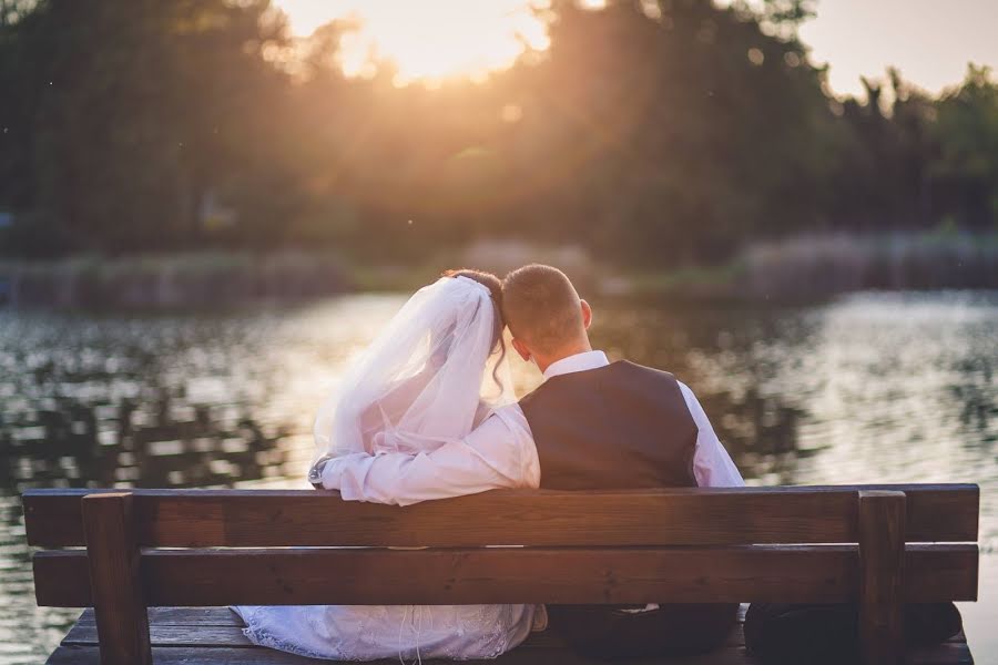 Fotografo di matrimoni Mihály Udvardy Miskafotó (udvardy). Foto del 25 febbraio 2019