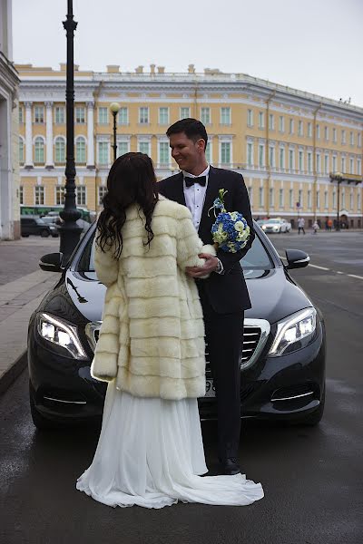 Fotógrafo de casamento Mikhail Dolgov (mixail). Foto de 23 de setembro 2017