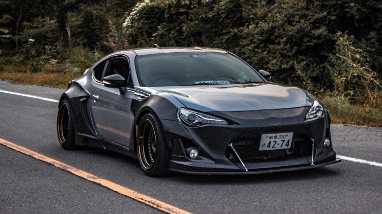 86のドライブ・オーバーフェンダーに関するカスタム事例の投稿画像4枚目