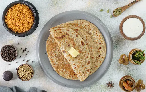 Aloo Pyaaz Paratha