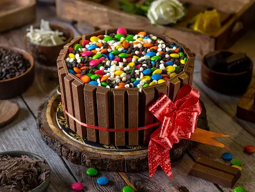 Kitkat Cake