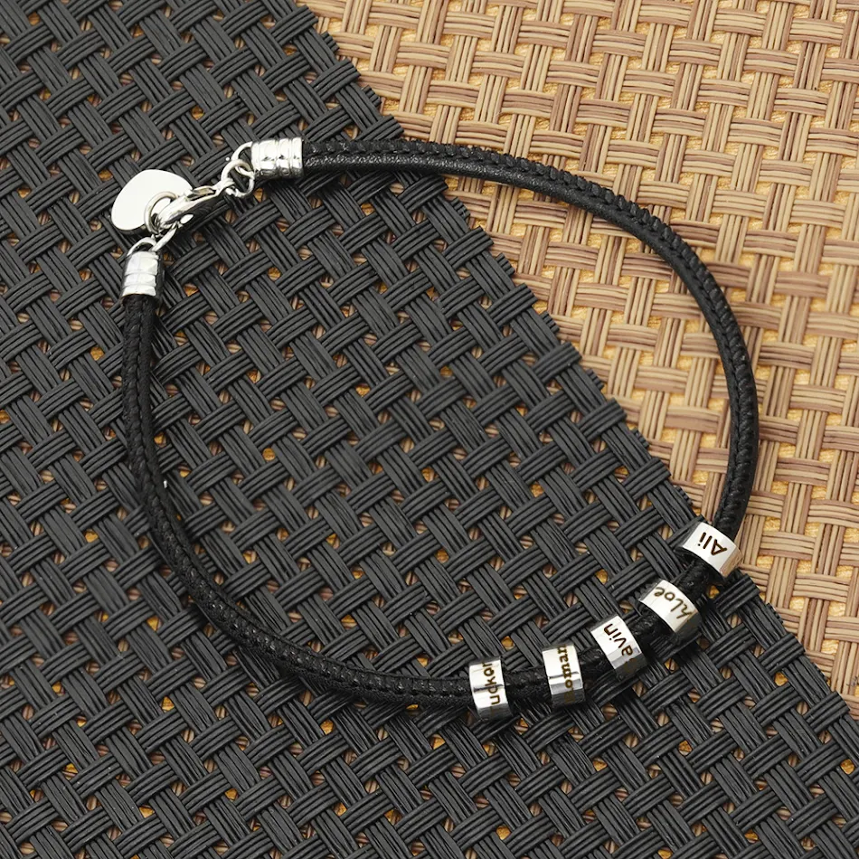Bracelet couple coeur en acier inoxydable perlé, un symbole d'amour éternel pour elle et lui, cadeau parfait.