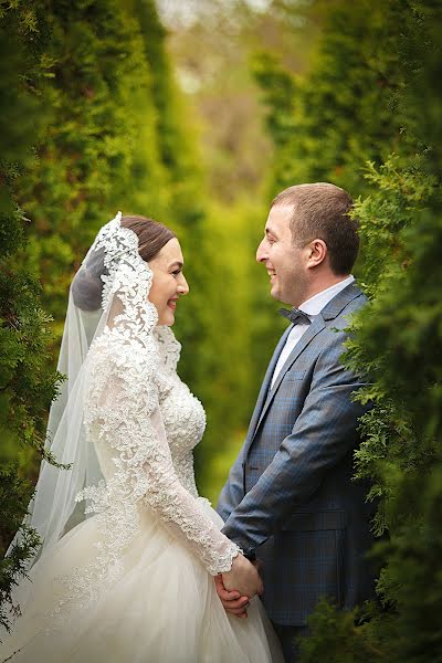 Fotografo di matrimoni Isam Khadzh-Ekhya (balkardinec). Foto del 6 maggio 2017