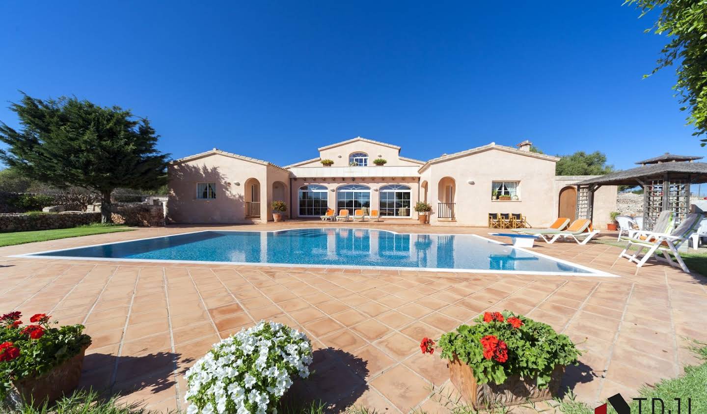 House with pool and garden Sant Lluís