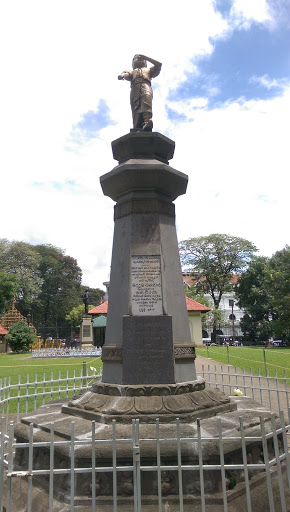 Madduma Bandara Monument