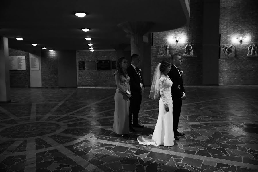 Bröllopsfotograf Beata Seklecka (sekleckafoto). Foto av 25 februari 2020