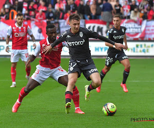 Le Stade de Reims monte en retard à Monaco pour protester contre la guerre en Ukraine