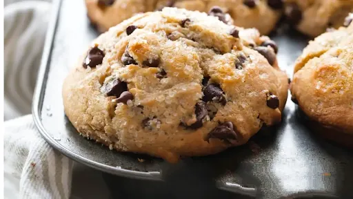 Chocolate Chip Muffin