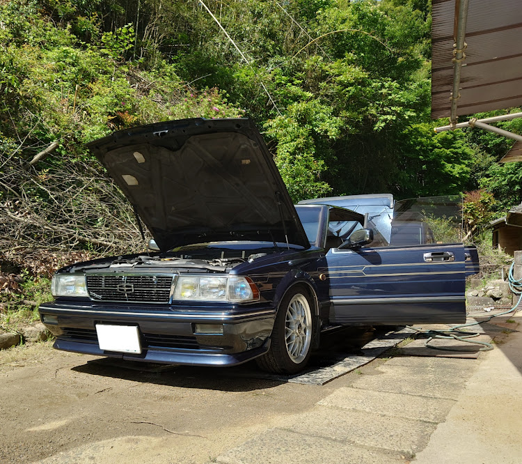 グロリアの洗車日和☀・今日は夏日・アルト戻しに関するカスタム事例の投稿画像1枚目