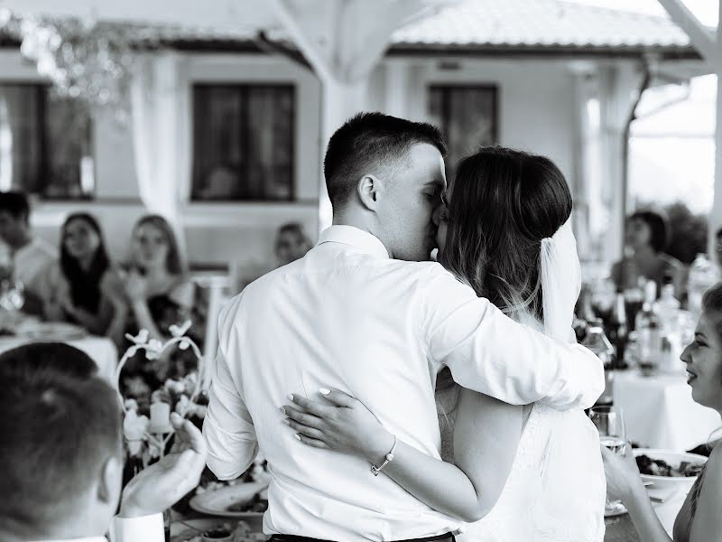 Fotografo di matrimoni Viktor Kornovan (kornovan93). Foto del 7 maggio 2020