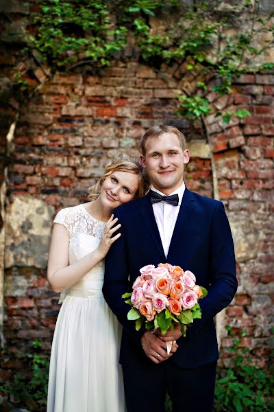 Fotógrafo de casamento Marina Murzina (arifka13). Foto de 6 de novembro 2016