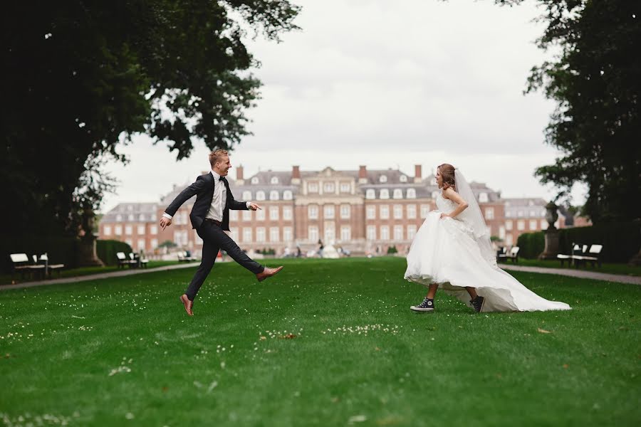 Fotógrafo de casamento Andrey Medvedyuk (medvediuk). Foto de 23 de agosto 2017