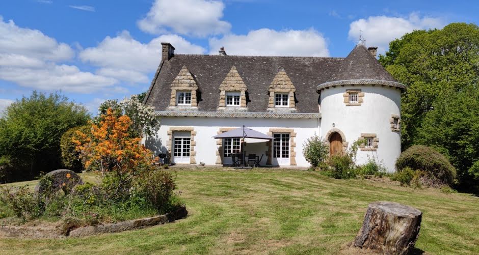 Vente maison 10 pièces 260 m² à Plouray (56770), 389 500 €