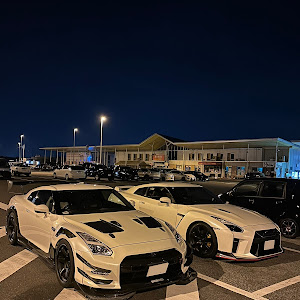 NISSAN GT-R R35