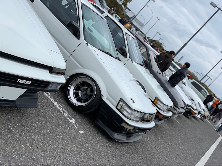 スカイライン GT-Rの淡路ノスタルジックカーミーティング・3150F・淡路ハイウェイオアシス・初参加に関するカスタム事例の投稿画像8枚目