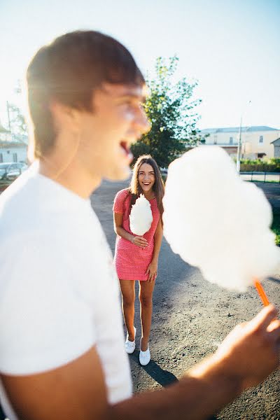 Fotógrafo de bodas Maksim Nazemcev (maxnazemtsev). Foto del 2 de octubre 2014