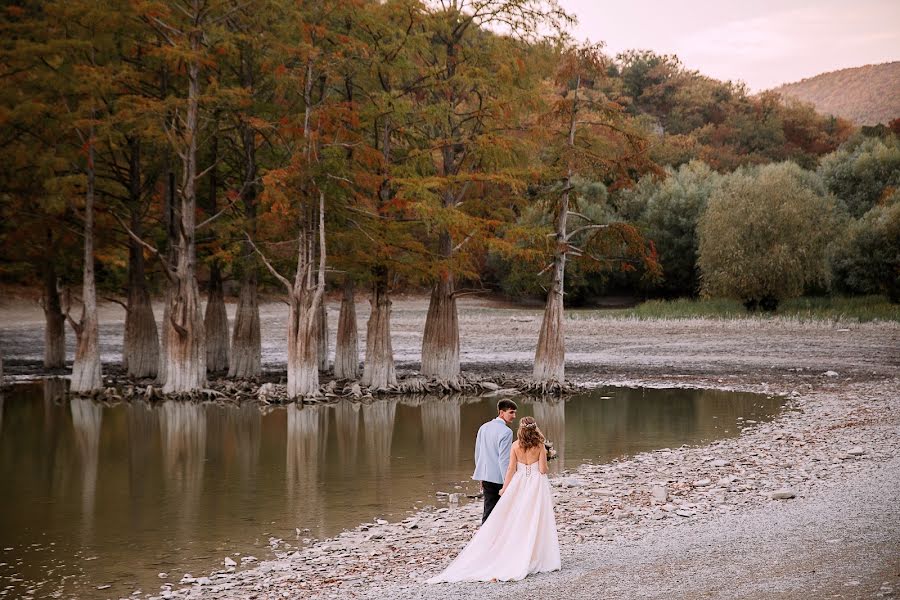 Wedding photographer Oksana Karaush (sand). Photo of 10 October 2019