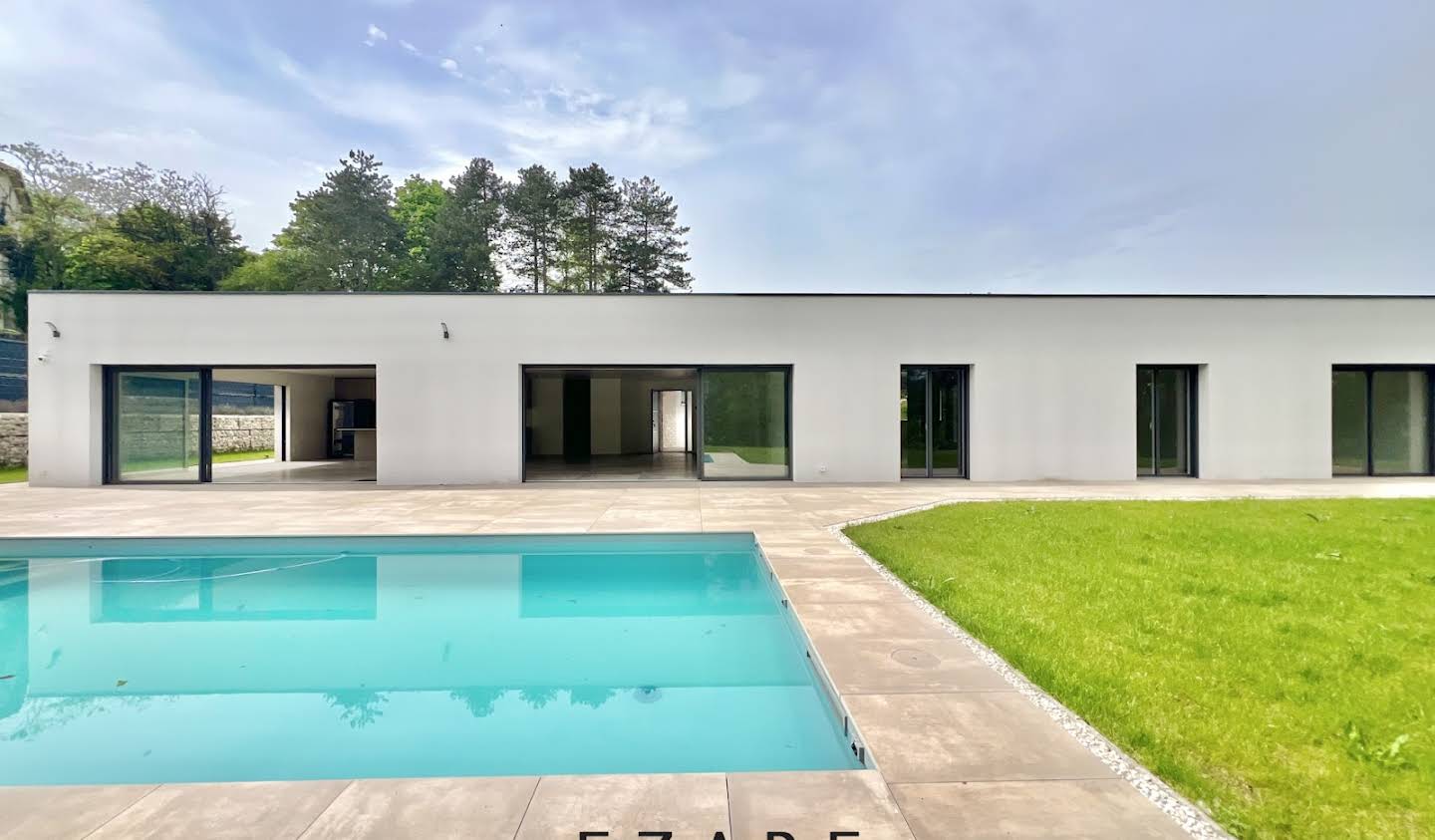 House with pool and terrace Dijon