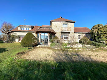 villa à Montchauvet (78)