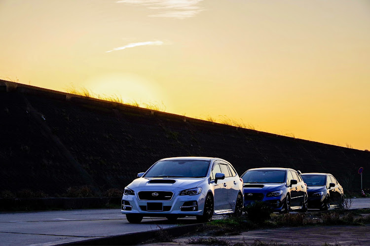 レヴォーグの和歌山・プチ撮影会・レヴォーグ・WRX STI・ピックアップ一度でも載ってみたいに関するカスタム事例の投稿画像1枚目