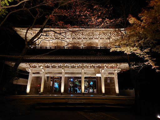 ハイエース Kdh6vの紅葉 ライトアップ 永源寺 に関するカスタム メンテナンスの投稿画像 車のカスタム情報はcartune