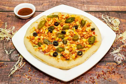 Spicy Veg Treat Pizza