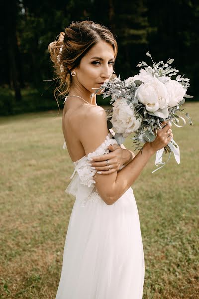 Wedding photographer Yana Tikhonova (tihonovfoto). Photo of 27 February 2020