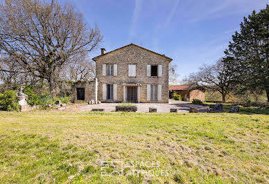 Maison avec terrasse 2