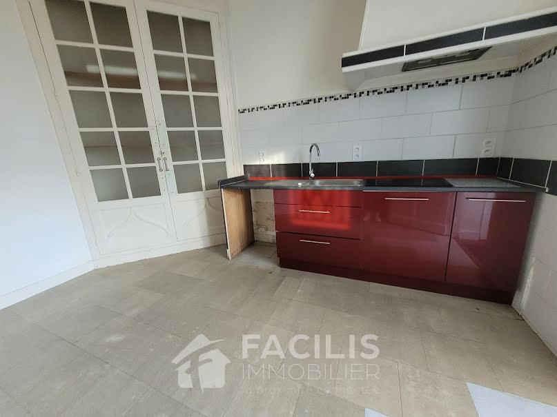 Vente maison 3 pièces 64.35 m² à Angouleme (16000), 130 000 €