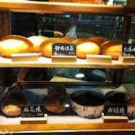 Dough Doughnuts 兜兜圈 二號店