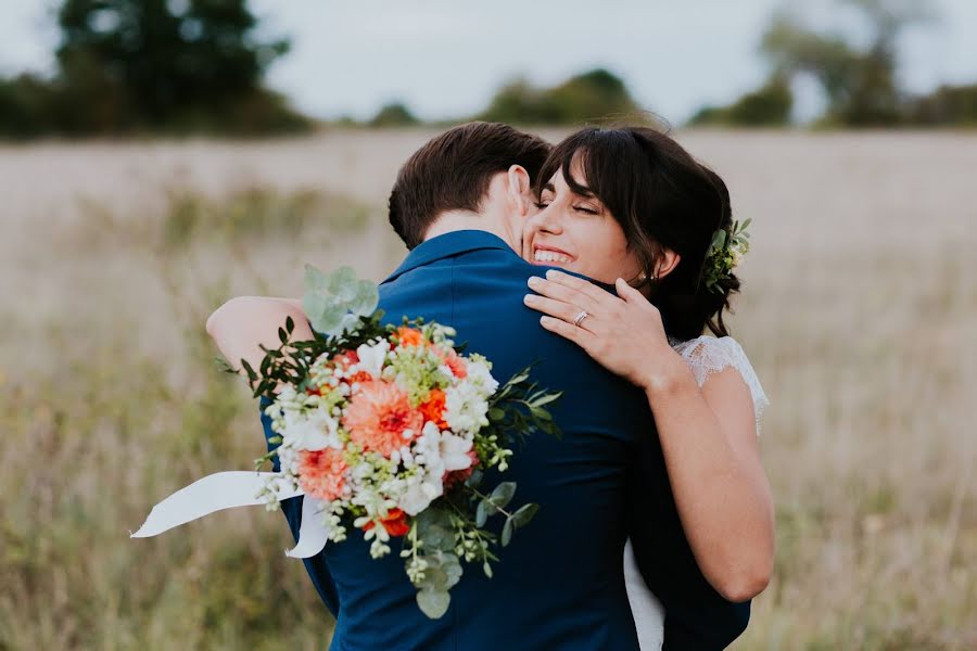 Fotógrafo de casamento Photography By Chloe (bychloe). Foto de 3 de abril 2019