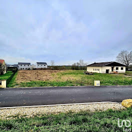 terrain à Pommerieux (57)