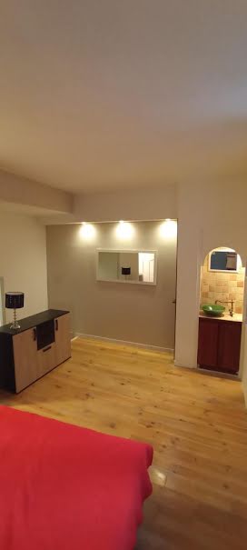 Location meublée appartement 2 pièces 65 m² à Perpignan (66000), 615 €