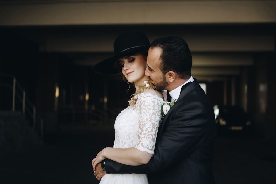 Wedding photographer Yuriy Kuzmin (kuzminproduction). Photo of 14 March 2018