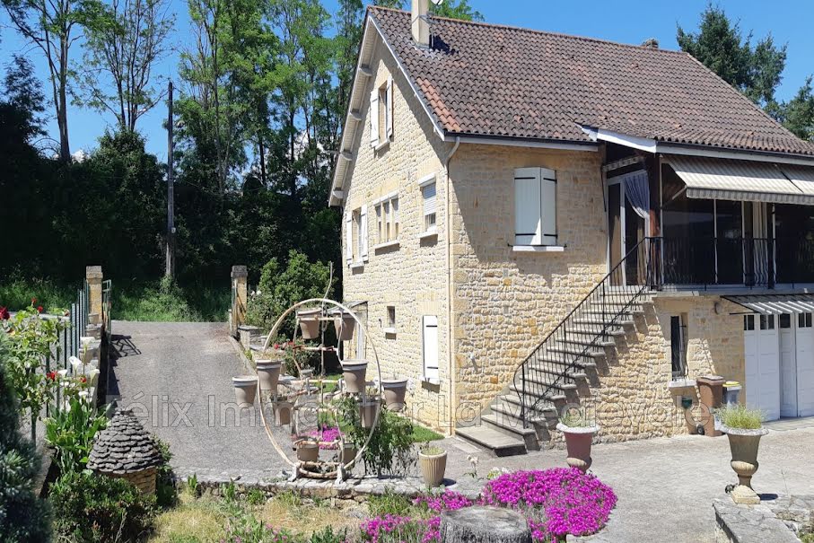 Vente maison   à Sarlat-la-caneda (24200), 298 000 €