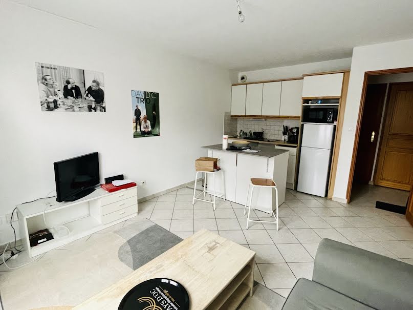 Location  appartement 2 pièces 38.78 m² à Amiens (80000), 550 €