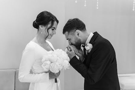 Fotografo di matrimoni Liliya Sova (sovaphotopro). Foto del 4 agosto 2022