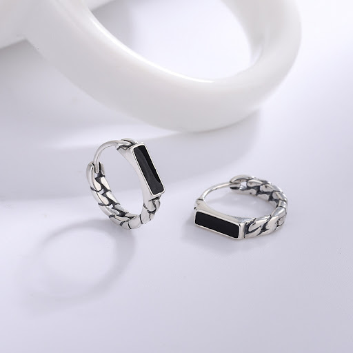 Title 4, Hip Hop Style Earrings For Men and Women Retro ...