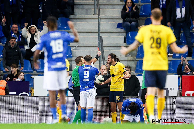 🎥 Opvallend beeld tijdens KRC Genk-Union SG: Christian Burgess kreeg niet één, maar twee rode kaarten