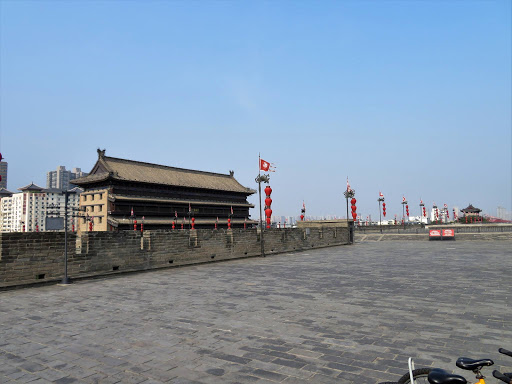 Xi'an City wall bike ride China 2016