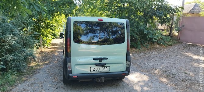 продам авто Renault Trafic  фото 3