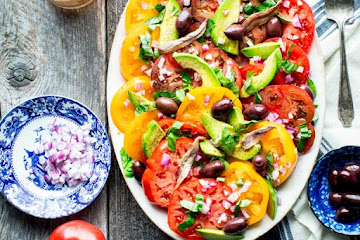 simple heirloom tomato salad