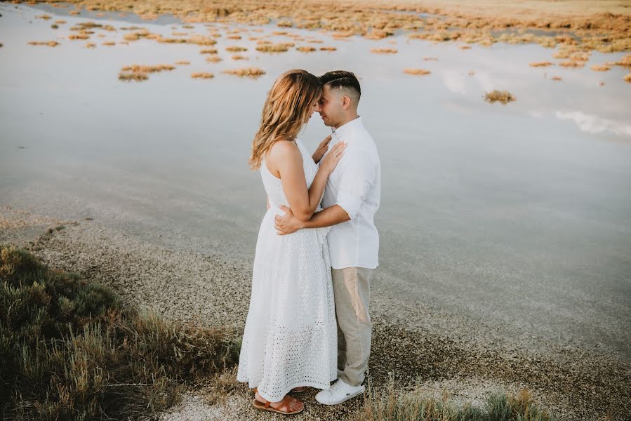 Fotografo di matrimoni Lina Tzegkozi (vlstories). Foto del 28 novembre 2023