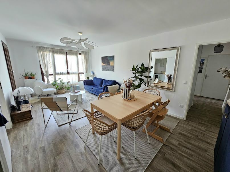 Vente appartement 4 pièces 83 m² à Saint-Denis (93200), 360 000 €